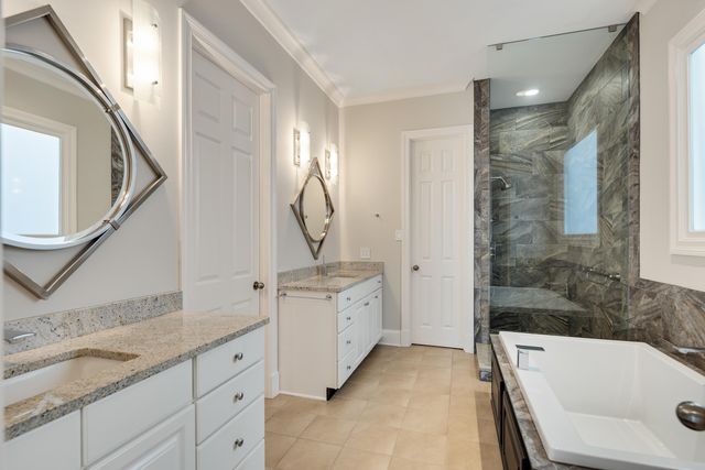 3123 OAKLEIGH MANOR CV, Germantown, TN 38138