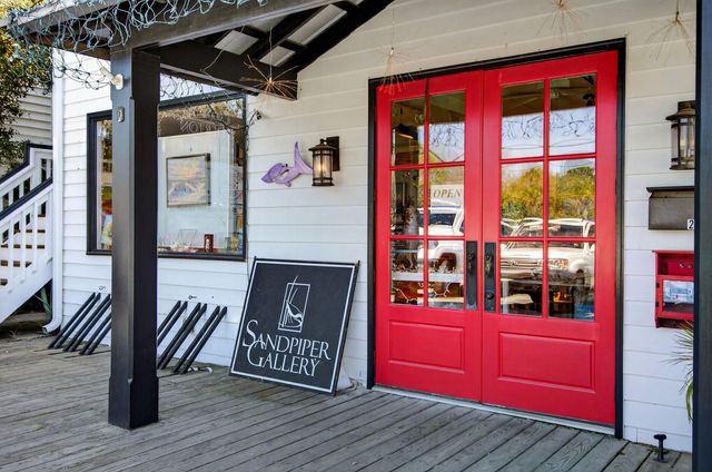 2057 Middle Street Apt 10, Sullivans Island, SC 29482