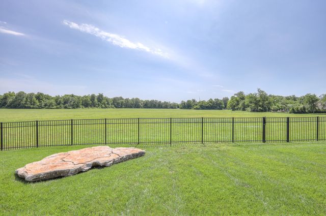 2035 Imagine Cir, Spring Hill, TN 37174