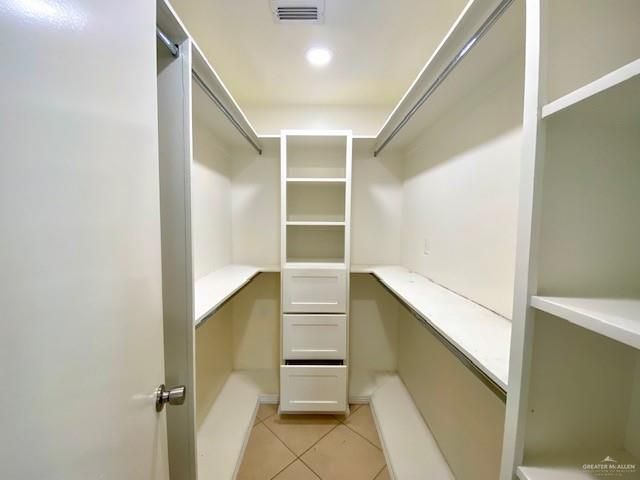 1410 S Bunny Street, Alton, TX 78573