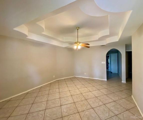 1410 S Bunny Street, Alton, TX 78573