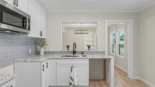 832 S CENTRAL AVENUE, Lakeland, FL 33815