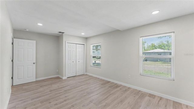 832 S CENTRAL AVENUE, Lakeland, FL 33815