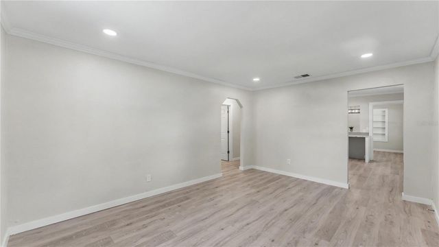 832 S CENTRAL AVENUE, Lakeland, FL 33815