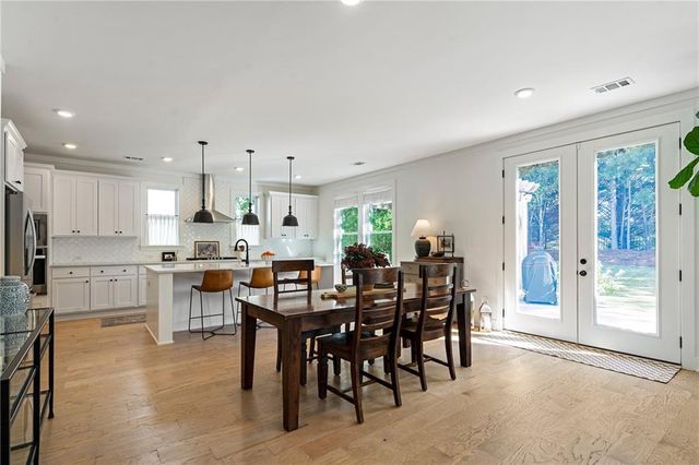 5075 Reserve Drive, Cumming, GA 30040