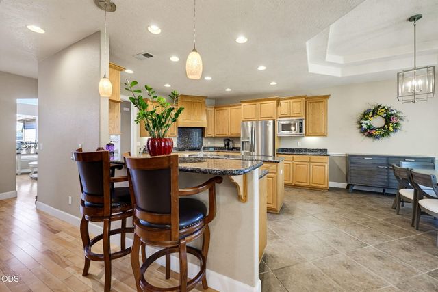 977 Fairview Court, Eagle Point, OR 97524