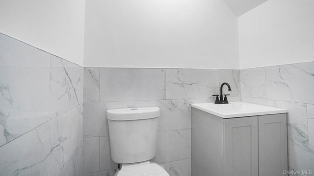 16435 109th avenue Jamaica, Jamaica, NY 11433