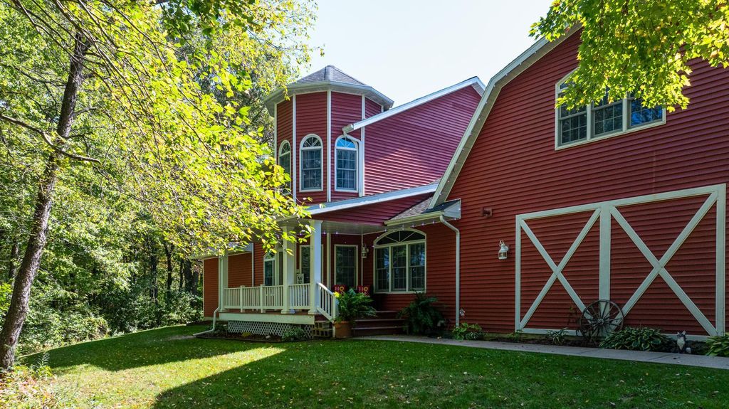 W10753 Hannon Road, Black River Falls, WI 54615