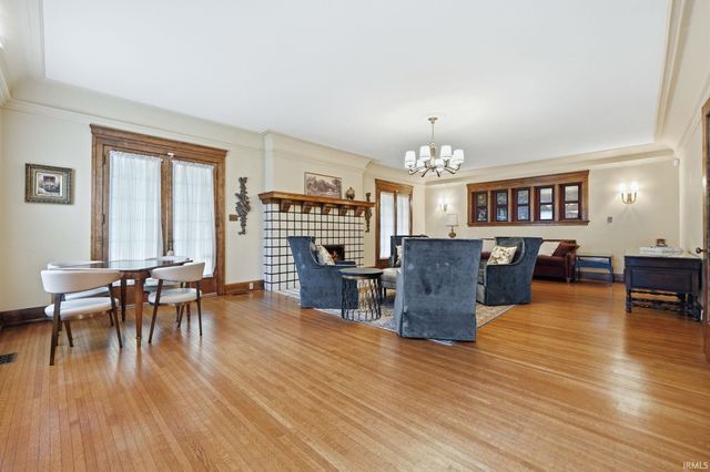 1415 W Washington Boulevard, Fort Wayne, IN 46802
