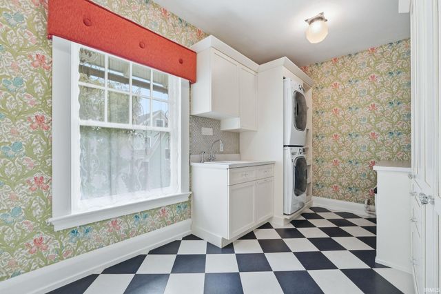 1415 W Washington Boulevard, Fort Wayne, IN 46802