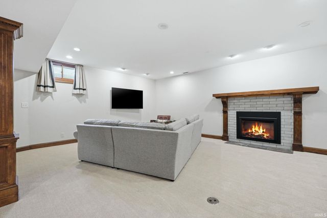 1415 W Washington Boulevard, Fort Wayne, IN 46802