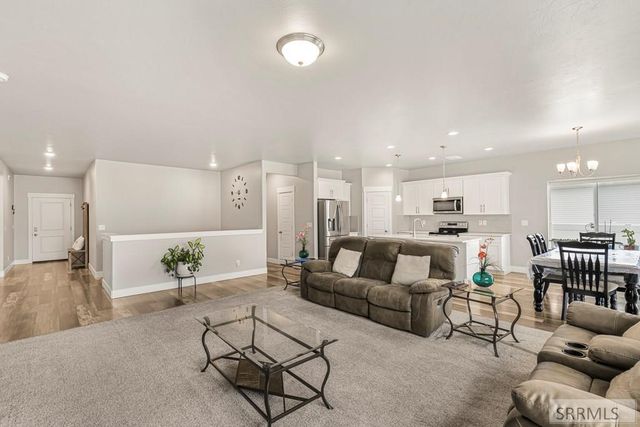 408 N Curlew Drive, Ammon, ID 83406