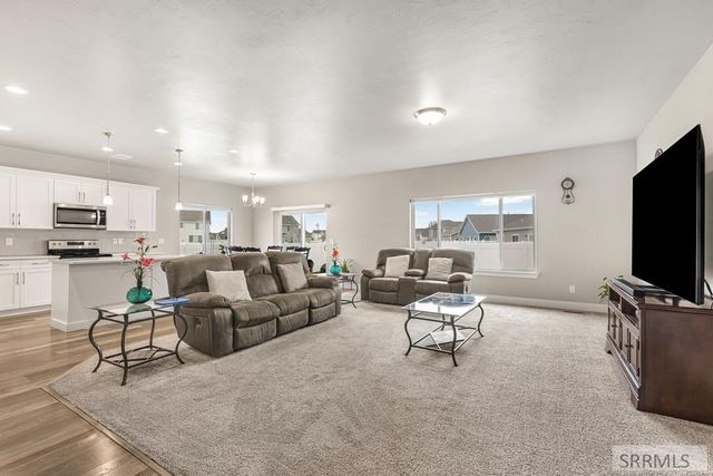408 N Curlew Drive, Ammon, ID 83406