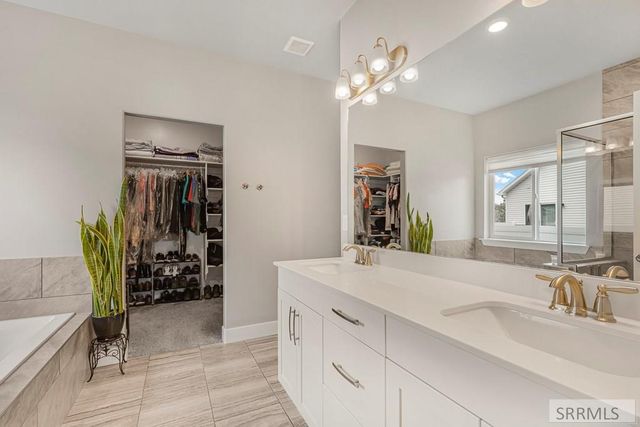408 N Curlew Drive, Ammon, ID 83406