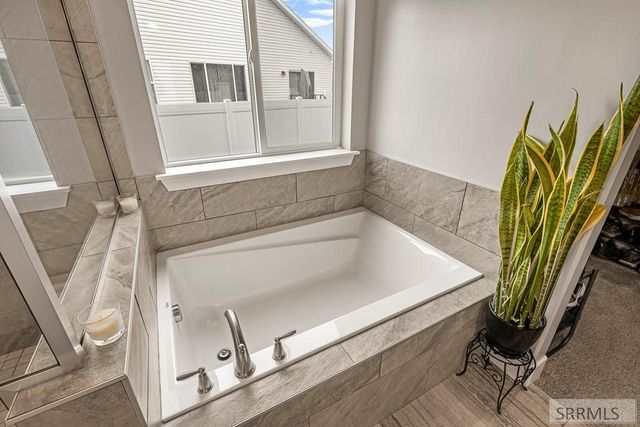 408 N Curlew Drive, Ammon, ID 83406