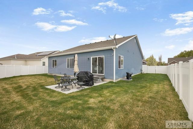 408 N Curlew Drive, Ammon, ID 83406