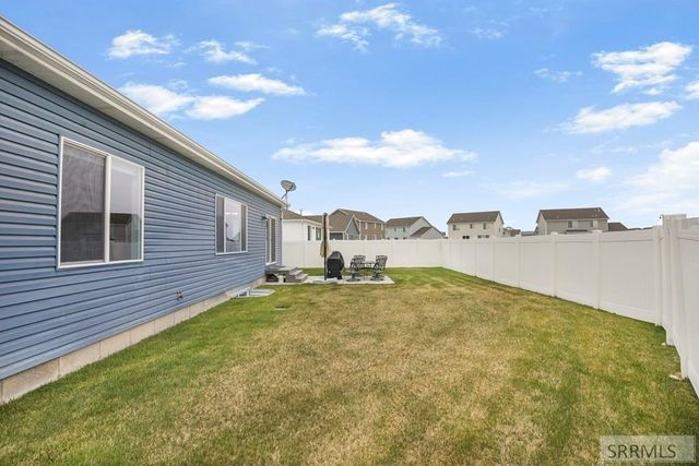 408 N Curlew Drive, Ammon, ID 83406