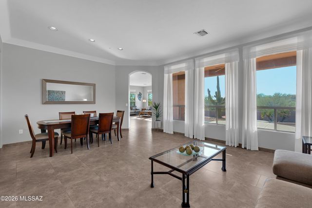 11653 N Desert Holly Drive, Tucson, AZ 85737