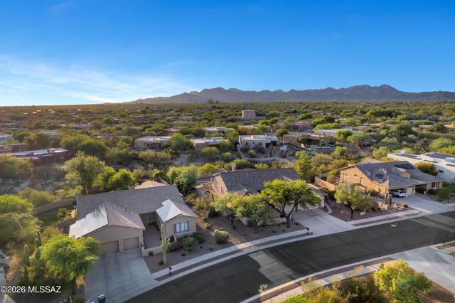 11653 N Desert Holly Drive, Tucson, AZ 85737