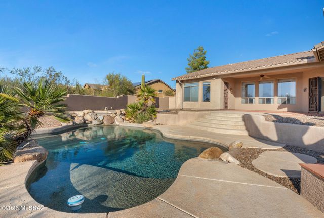 11653 N Desert Holly Drive, Tucson, AZ 85737