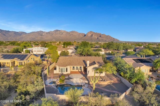 11653 N Desert Holly Drive, Tucson, AZ 85737