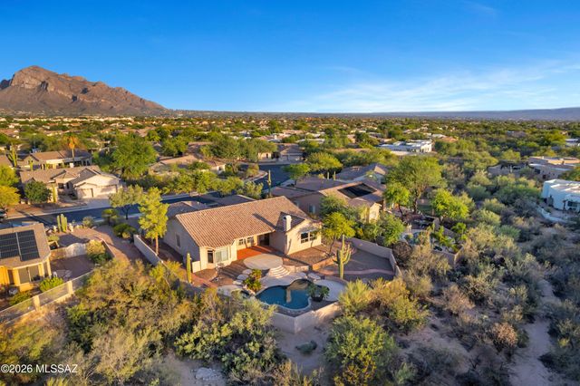 11653 N Desert Holly Drive, Tucson, AZ 85737