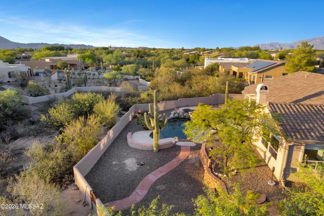 11653 N Desert Holly Drive, Tucson, AZ 85737