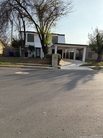 518 KERNAN DR, San Antonio, TX 78227