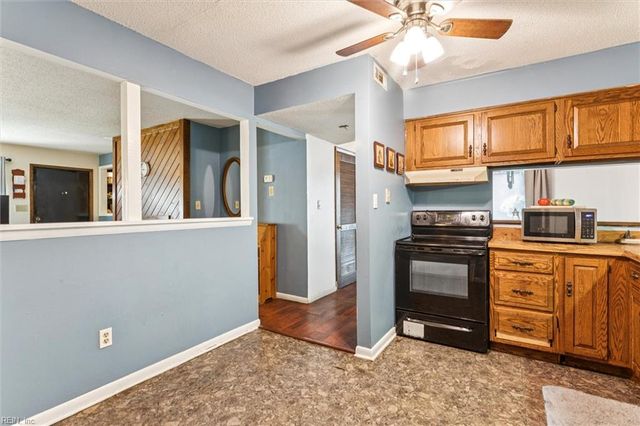 575 Ayrshire Way Apt A, Newport News, VA 23602