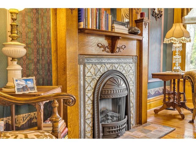 326 W Pitkin Ave, Pueblo, CO 81004