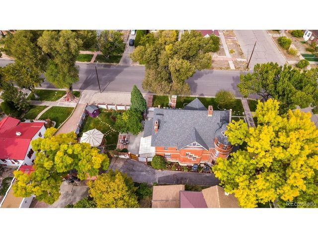 326 W Pitkin Ave, Pueblo, CO 81004