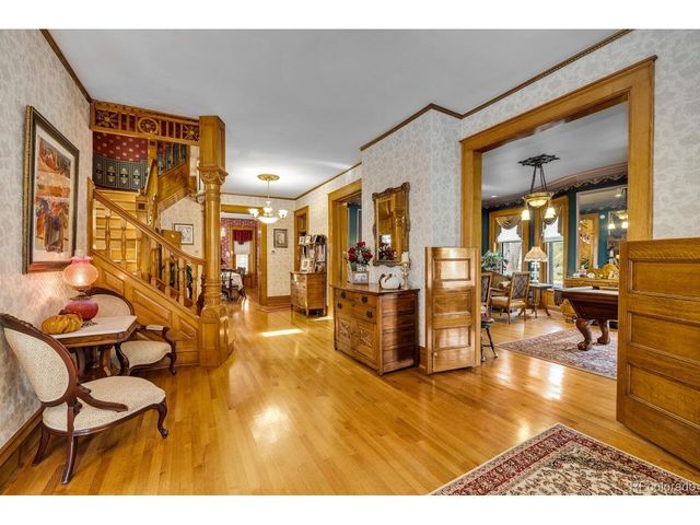 326 W Pitkin Ave, Pueblo, CO 81004