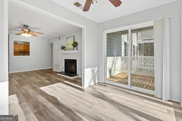 1207 Vicksburg Place, Sandy Springs, GA 30350