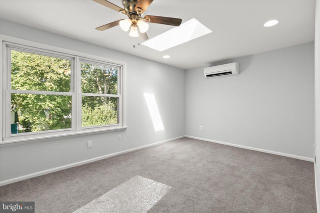 4212 KENNEDY ST, Hyattsville, MD 20781