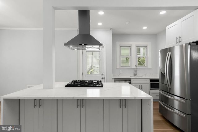 4212 KENNEDY ST, Hyattsville, MD 20781