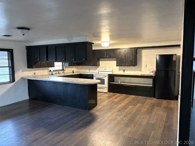 203 W Hanover, Hoyt, OK 74472