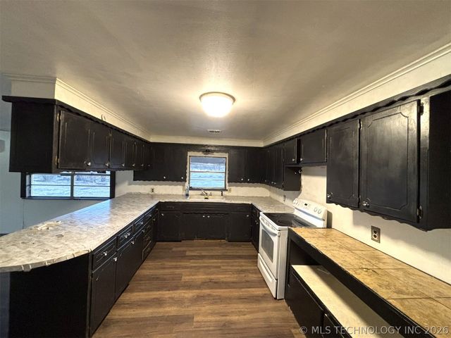 203 W Hanover, Hoyt, OK 74472