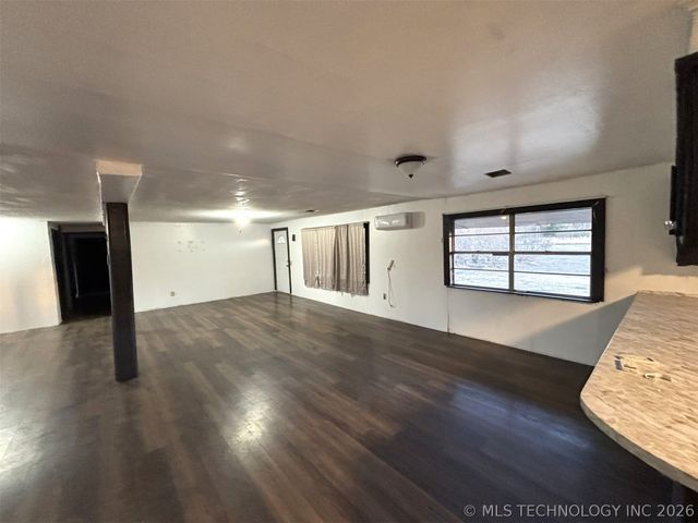 203 W Hanover, Hoyt, OK 74472