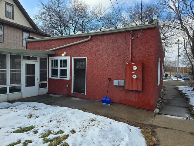 258 Maria Avenue, Saint Paul, MN 55106