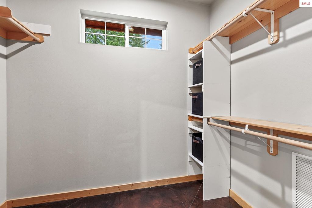 672 Hopkins Road, Sandpoint, ID 83864 photo 21