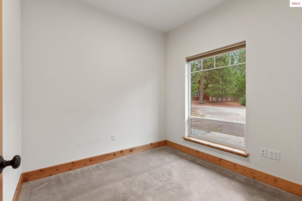 672 Hopkins Road, Sandpoint, ID 83864 photo 31