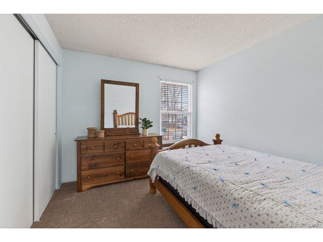 18231 E Crestline Cir, Centennial, CO 80015