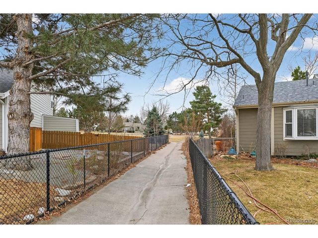 18231 E Crestline Cir, Centennial, CO 80015