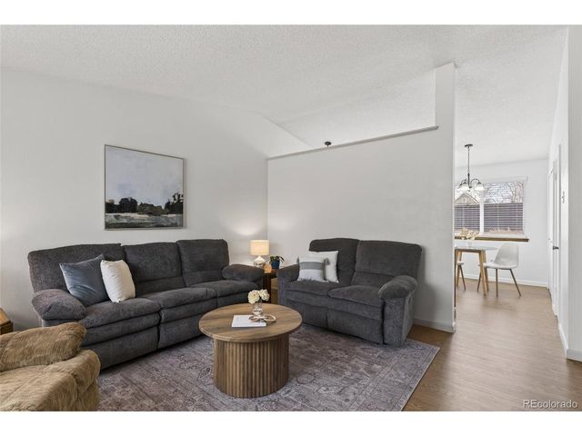 18231 E Crestline Cir, Centennial, CO 80015