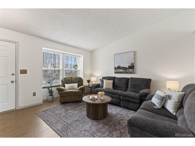 18231 E Crestline Cir, Centennial, CO 80015