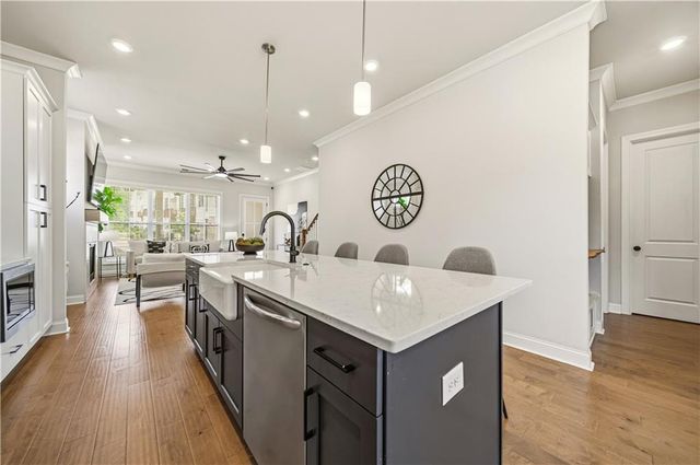 1053 Harvest Park Lane, Suwanee, GA 30024