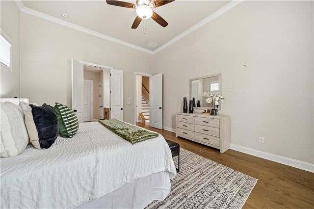 1053 Harvest Park Lane, Suwanee, GA 30024