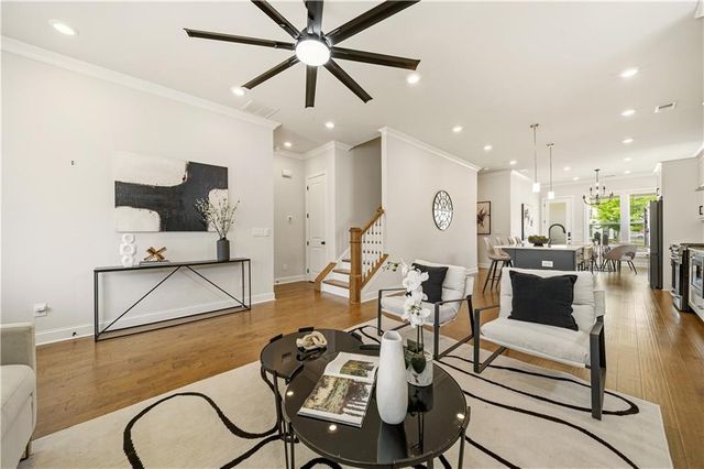1053 Harvest Park Lane, Suwanee, GA 30024
