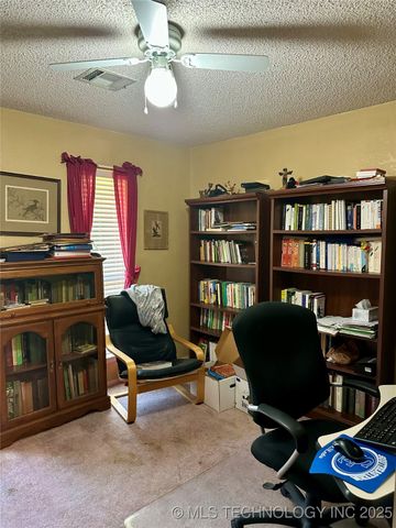 921 Gail Farrell, Durant, OK 74701