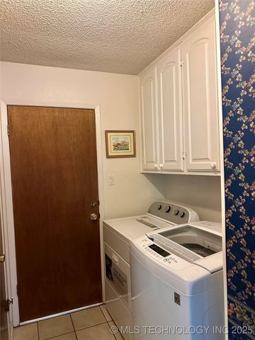 921 Gail Farrell, Durant, OK 74701